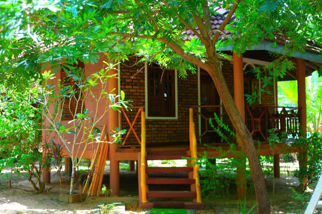 Green Garden Cabanas Tangalle Exterior photo